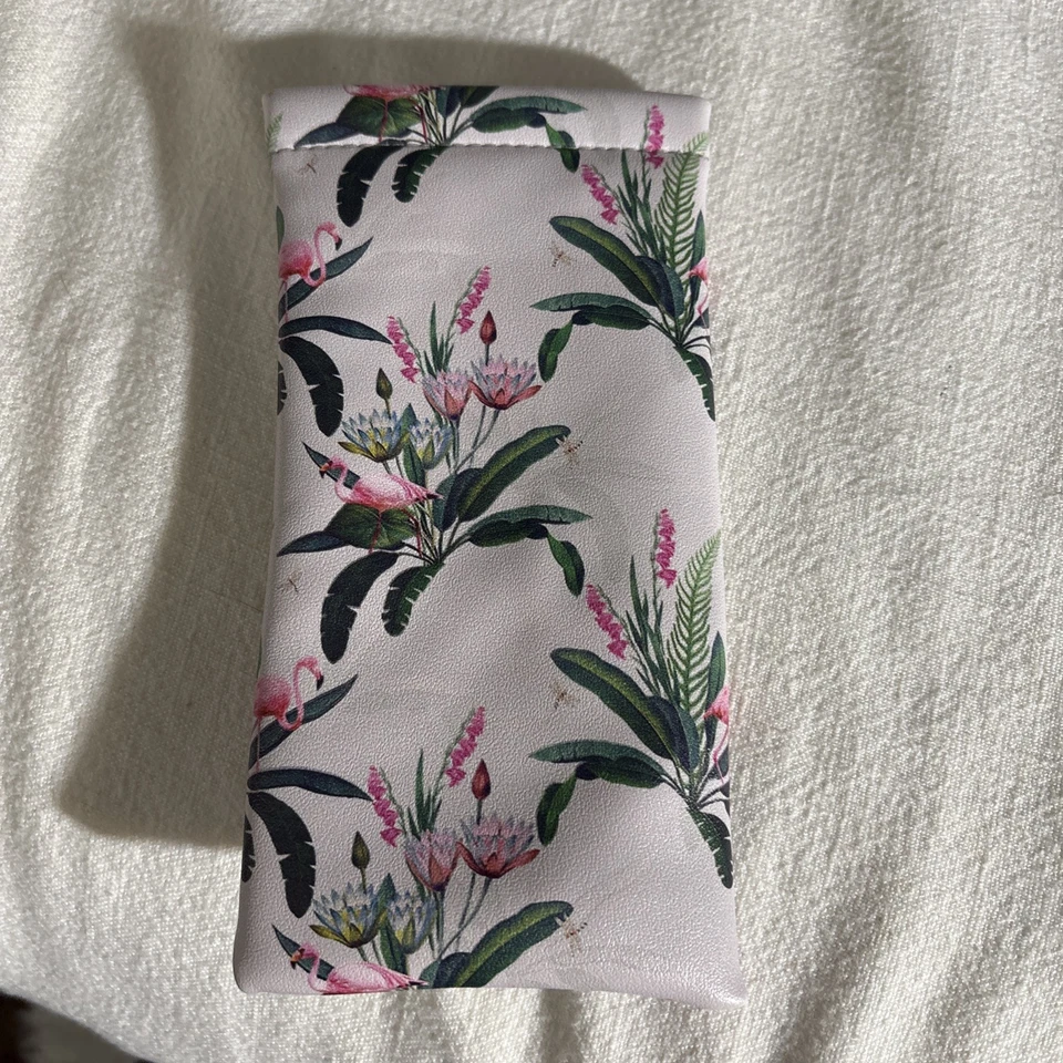 TED BAKER SUNGLASSES EYEGLASSES POUCH WITH CLEANING CLOTH NWOT - Image 3 of 4