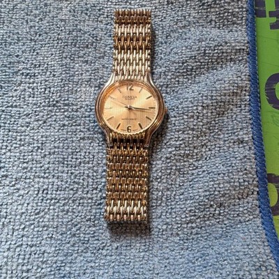 Geneva Gold-Tone Water-Resistant Quartz Analog Wristwatch Textured Dial