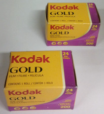 2 Rolls Kodak Gold 200 35mm Color Negative Film 24 Exp. EXPRED 07/10 AS PICTURED
