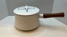 DANSK Kobenstyle 2 Qt White Enamel Saucepan w/ Lid & Wood Handle JHQ France