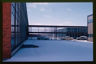 Photo:Warren Michigan General Motors Technical Center 1940s Exterior Cars
