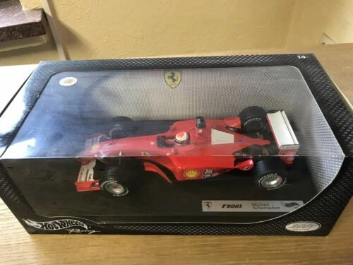 Formel 1-Modelle im Maßstab 1:18 mit Michael Schumacher