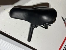 Jetson seat and short seat post