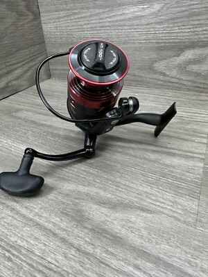 PENN Fierce IV Spinning - Moulinet 4000 CP