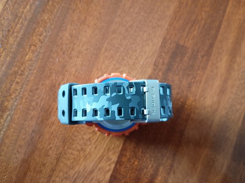 Casio G-SHOCK GA-110B - USED Orange/ Grey Camo - Foto 9 di 14