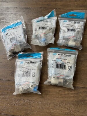 LOT OF 5 JOHN GUEST ANGLE STOP VALVE 1/4'' ASVPP5LF