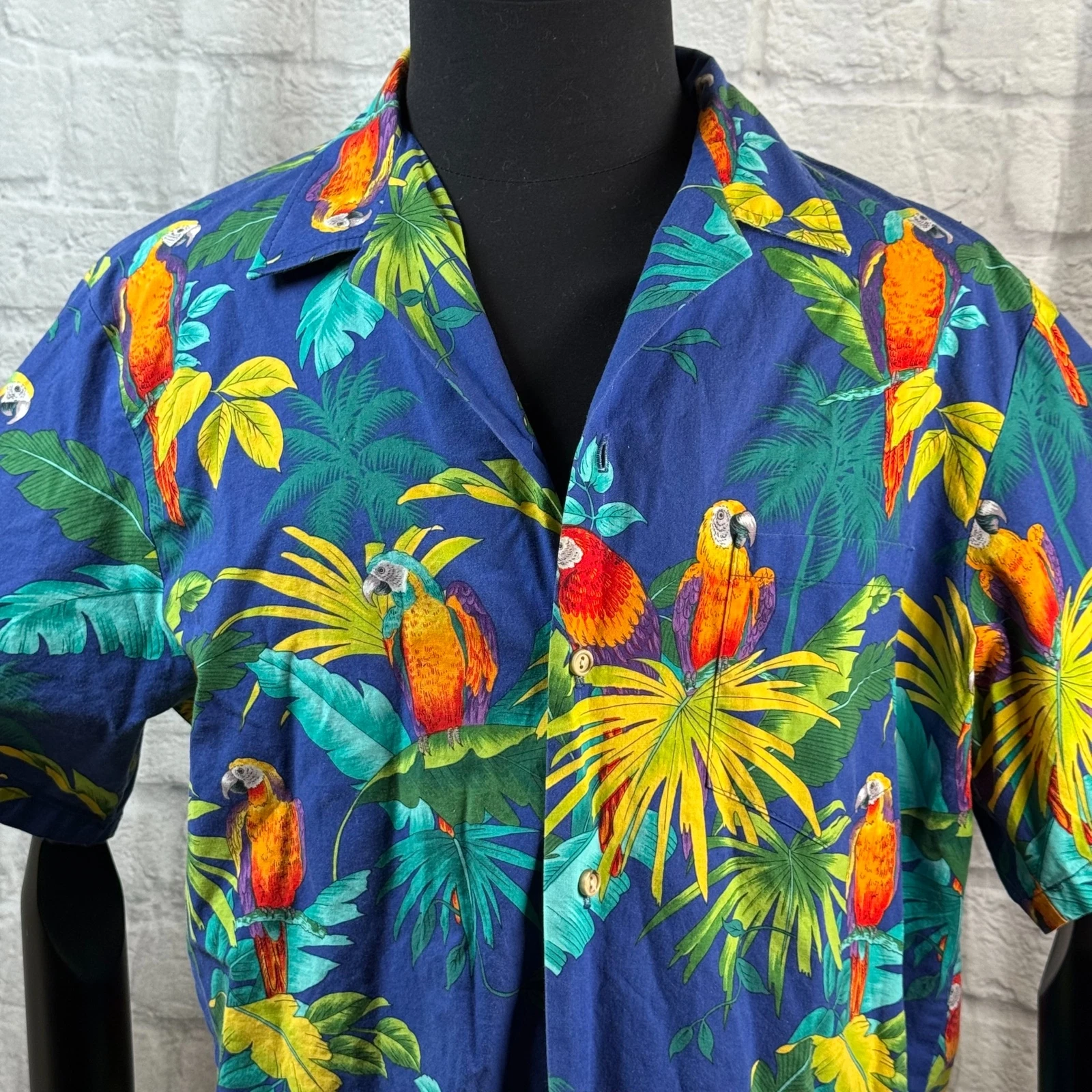 RJC Jungle Birds Parrots Macaws Mens Hawaiian Shirt XL Aloha Friday Made USA Vtg