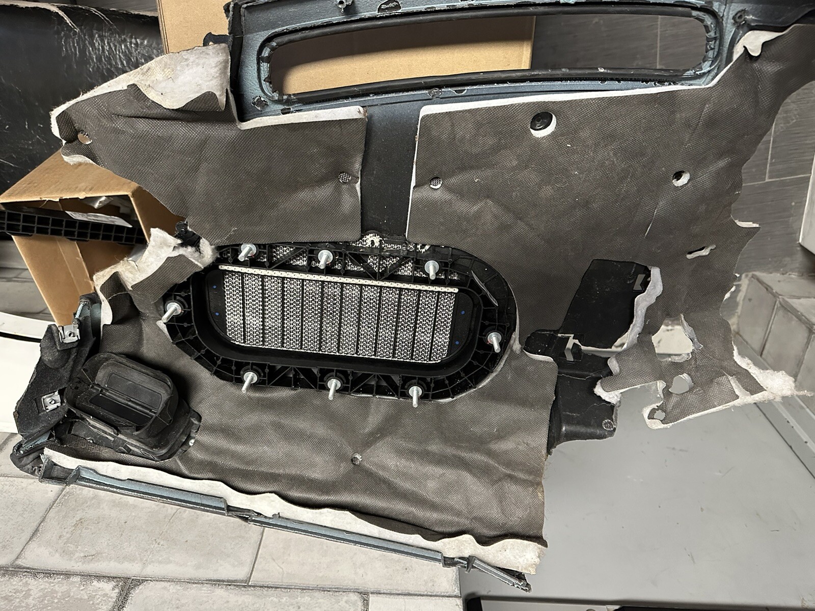 2018 aston Martin DB 11 front dashboard passenger side