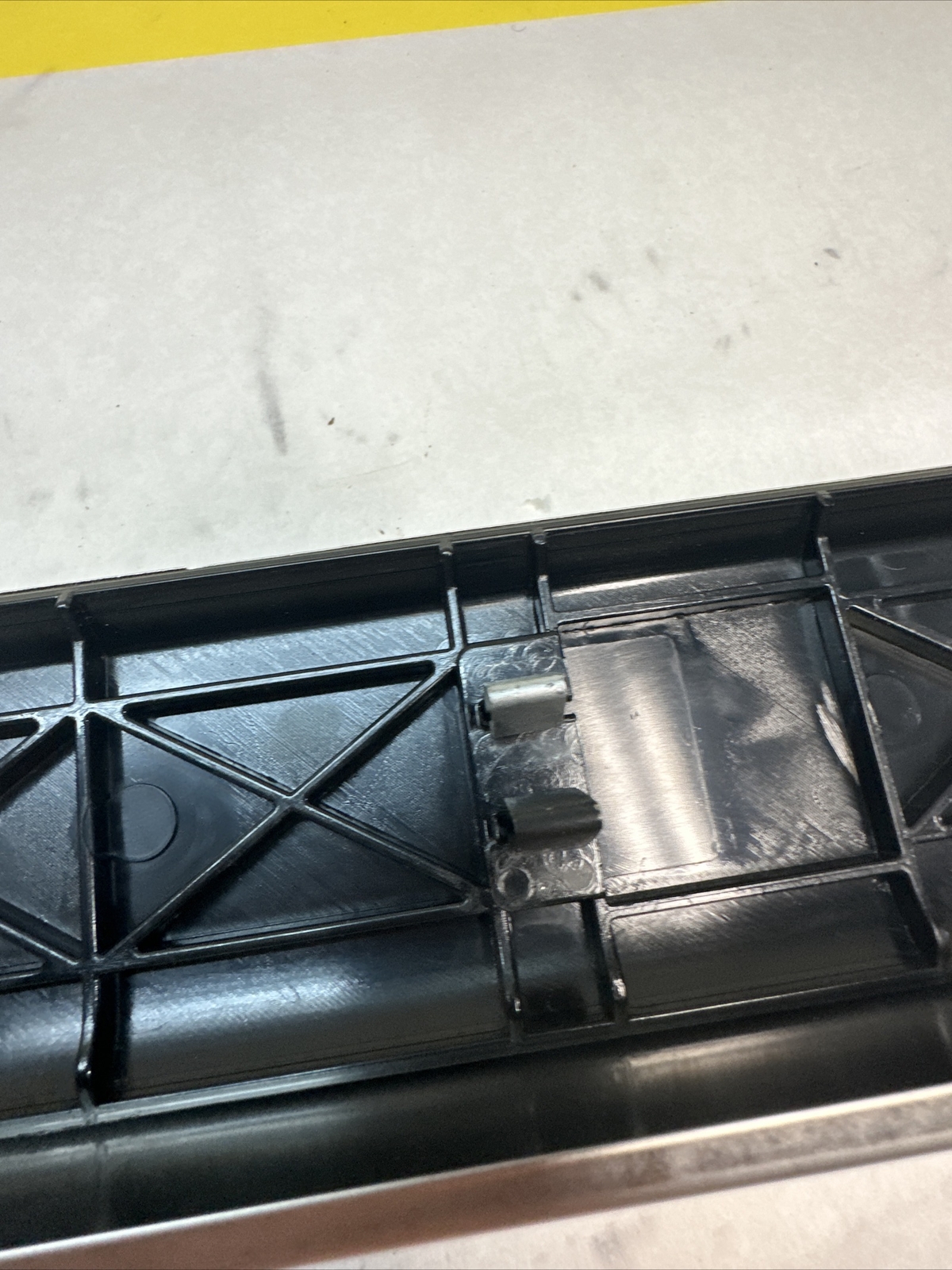 2006-2012 BENTLEY CONTINENTAL FRONT RIGHT DOOR SILL SCUFF PLATE TRIM COVER OEM