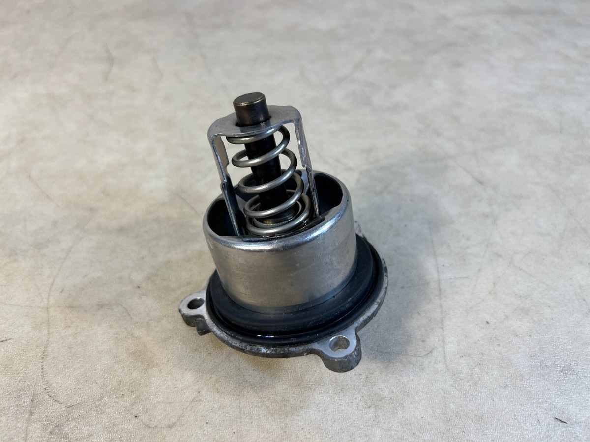 Porsche 911 991 Cayman 981 Genuine Thermostat 9A110622603 | eBay