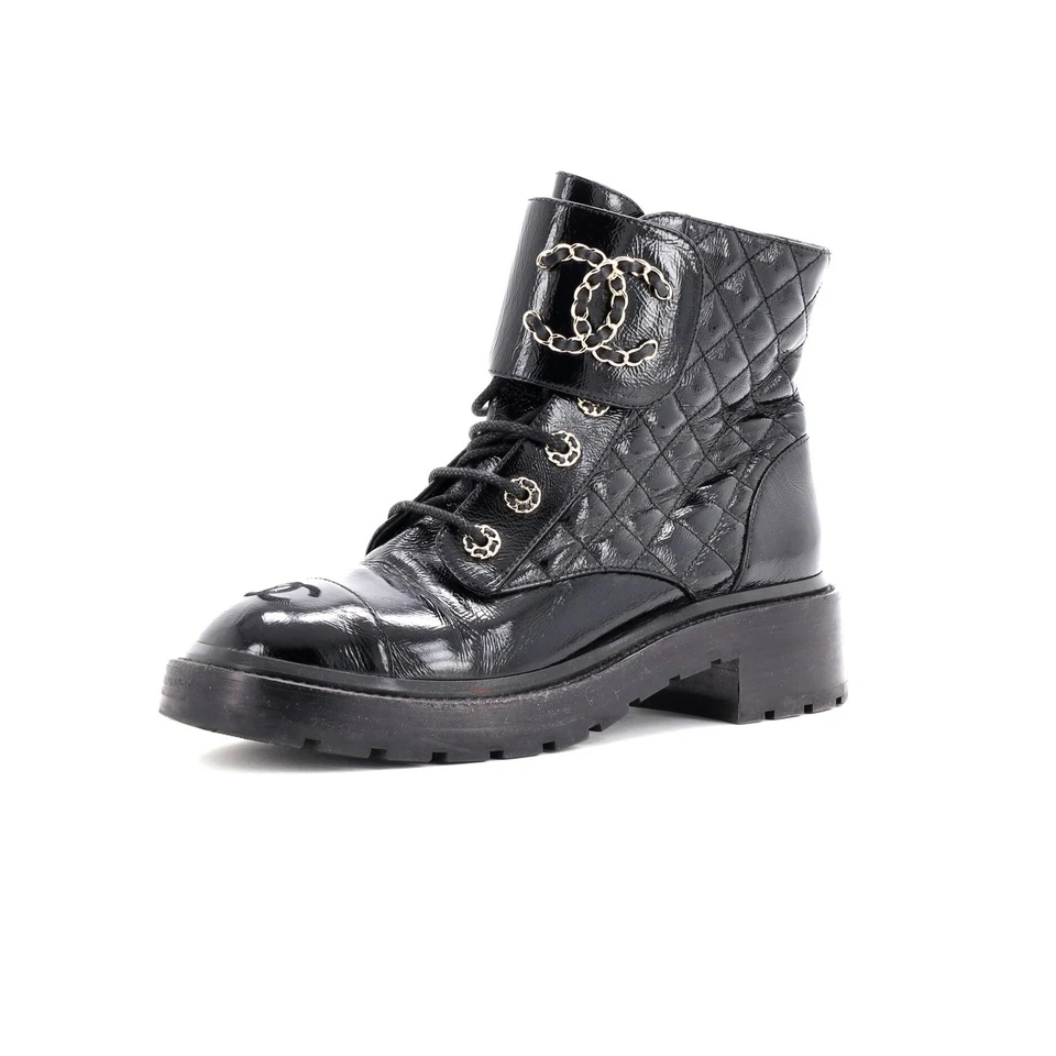 Chanel Women's Chain CC Cap Toe Lace Up Combat Boots Quilted Shiny Calfskin