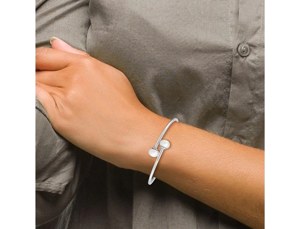 Brazalete de plata de ley de 9-10 mm blanco cultivado de agua dulce Foto 2 de 4