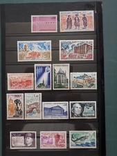 timbres France : 1971 YT n° 1677 à 1684, 1686 à 1691 et 1693 NEUF **