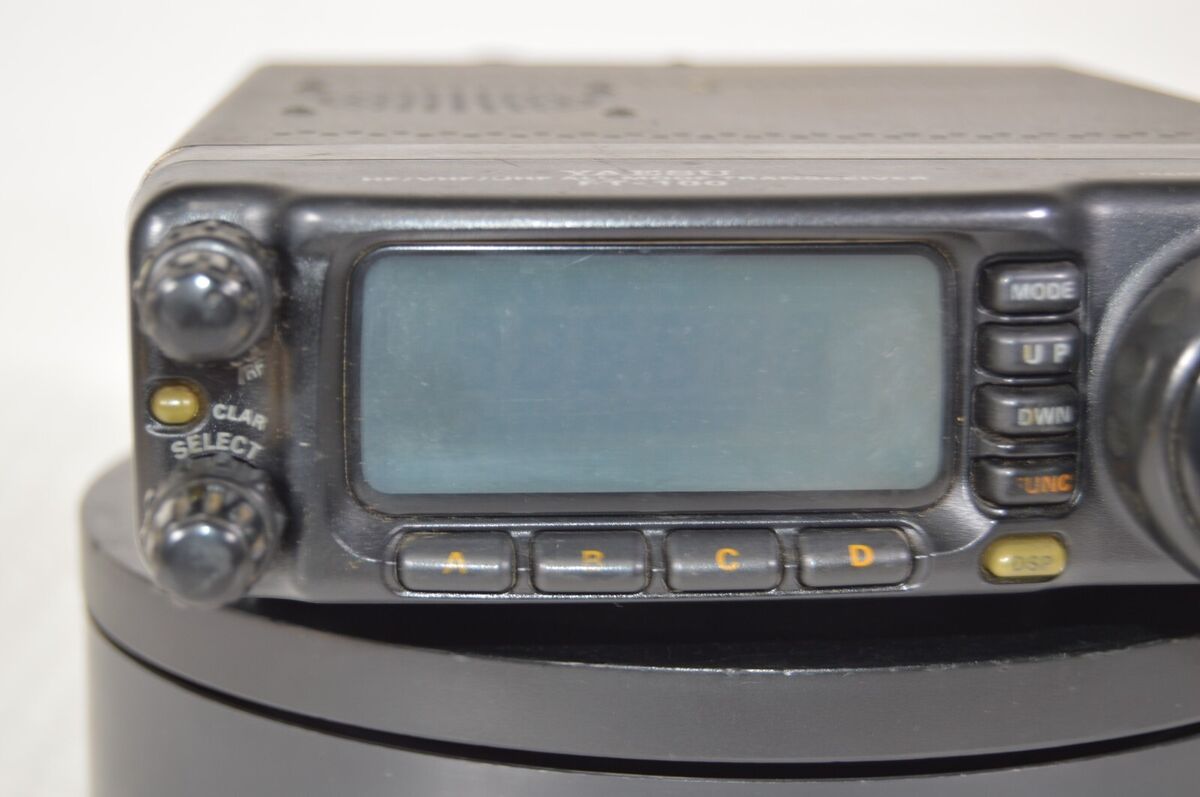 YAESU FT-100 HF/VHF/UHF All Mode Transceiver Amateur Ham YAESU FT-100 HF/VHF/UHF All Mode Transceiver Amateur Ham