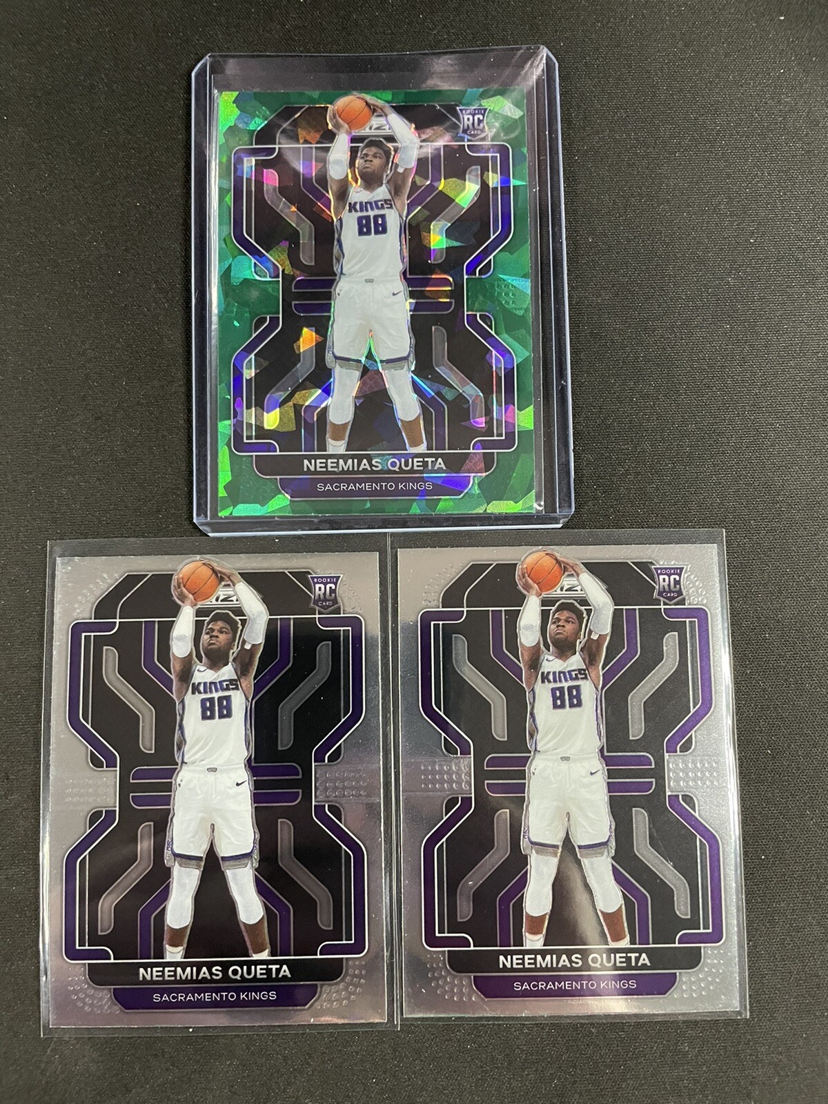 2021-22 Prizm Neemias Queta GREEN ICE FANATICS EXCLUSIVE ROOKIE + Base #316 SAC
