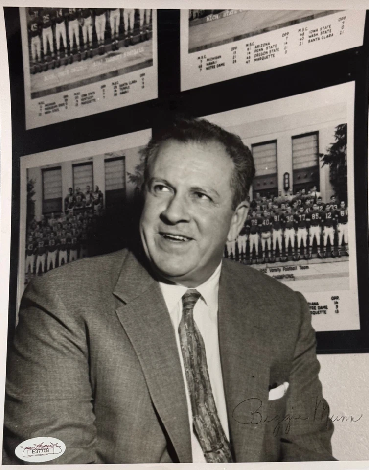 Clarence "Biggie" Munn "MSU Greatest Coach & HOF" Signed Type 1 Photo Auto JSA - Image 4 of 4
