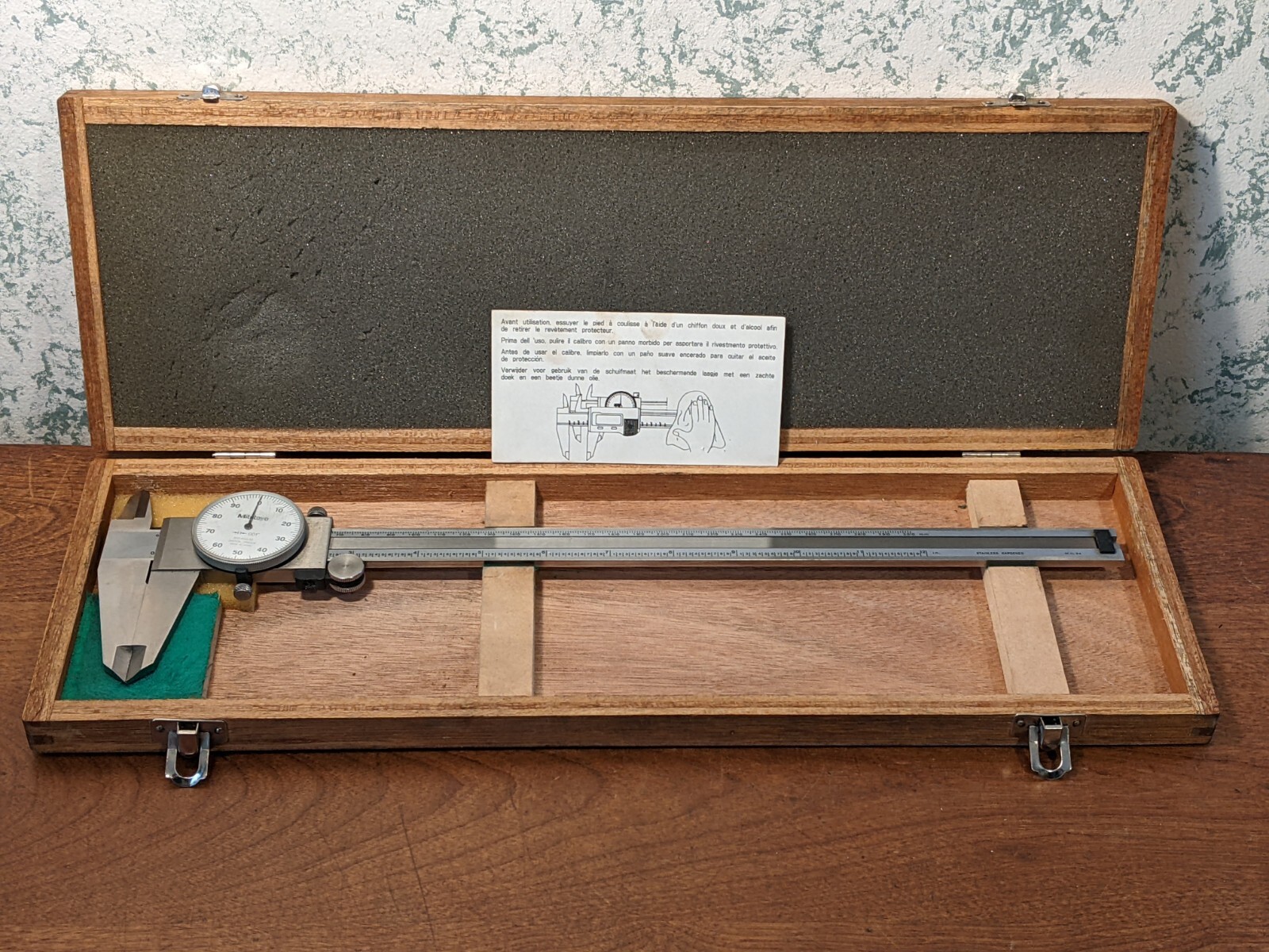 MITUTOYO 12 Inch DIAL CALIPER NO 50564550 w/ CASE eBay