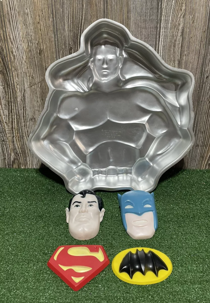 Superhero top cake pans