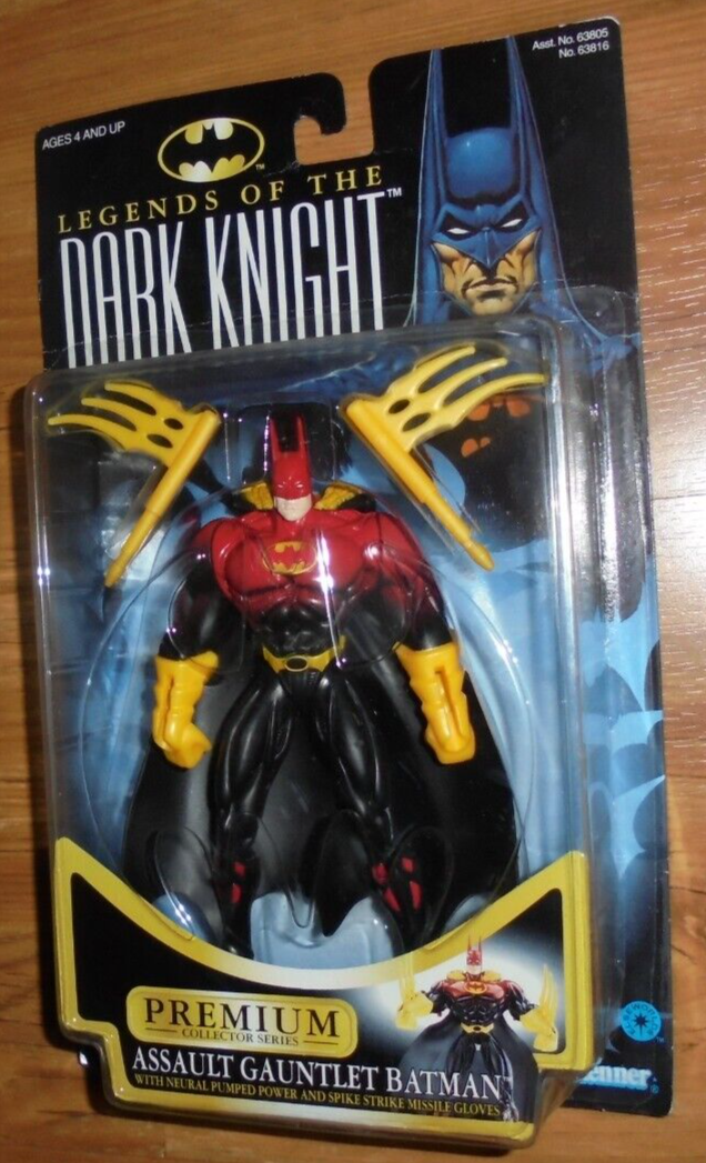Legends of Dark Knight Prem Coll Series Assault Guantl