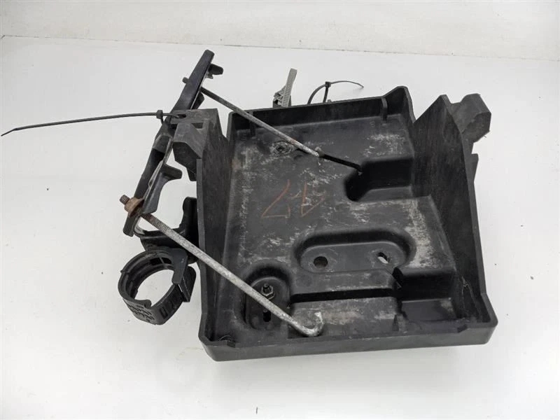 Mazda CX-7 2007 bandeja de batería Foto 4 de 4