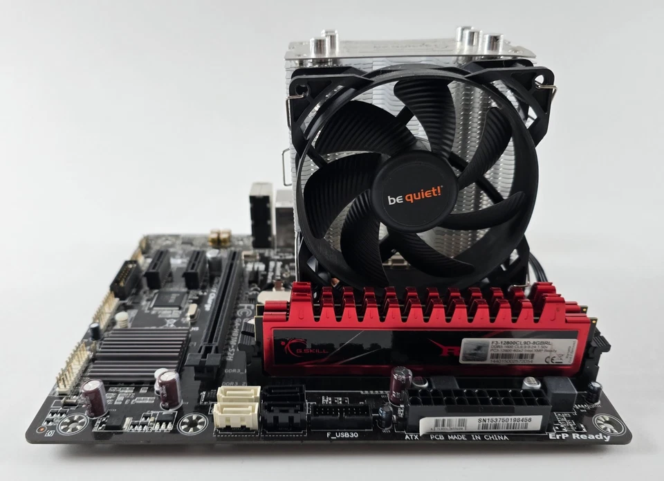 Intel Core i5 4670K + Gigabyte GA-H81M-S2H + 8GB DDR3 + be quiet! CPU Kühler - Bild 3 von 4