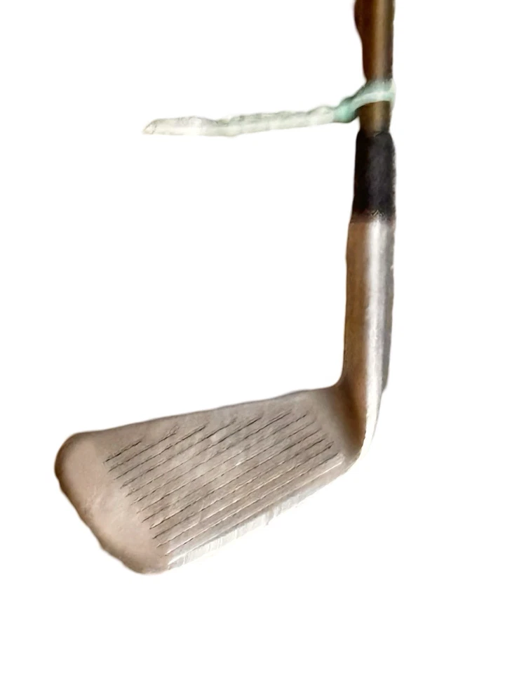 Daiwa HI-TRAC TOUR RH Stiff Flex Graphite Shaft Golf Club #4 Single Gold Club - Image 3 of 4