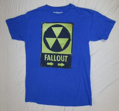2016 Bethesda Softworks Fallout Blue T Shirt Men's Medium New Vegas 76 Vault Tec