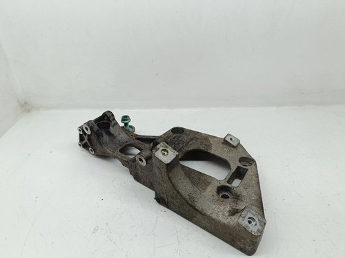 Volkswagen PASSAT B6 2006 Diesel Halterung Lager Motor 06F903143F ISA5641