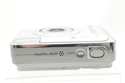FUJIFILM FinePix A600 Compact Digital Camera Excellent Condition