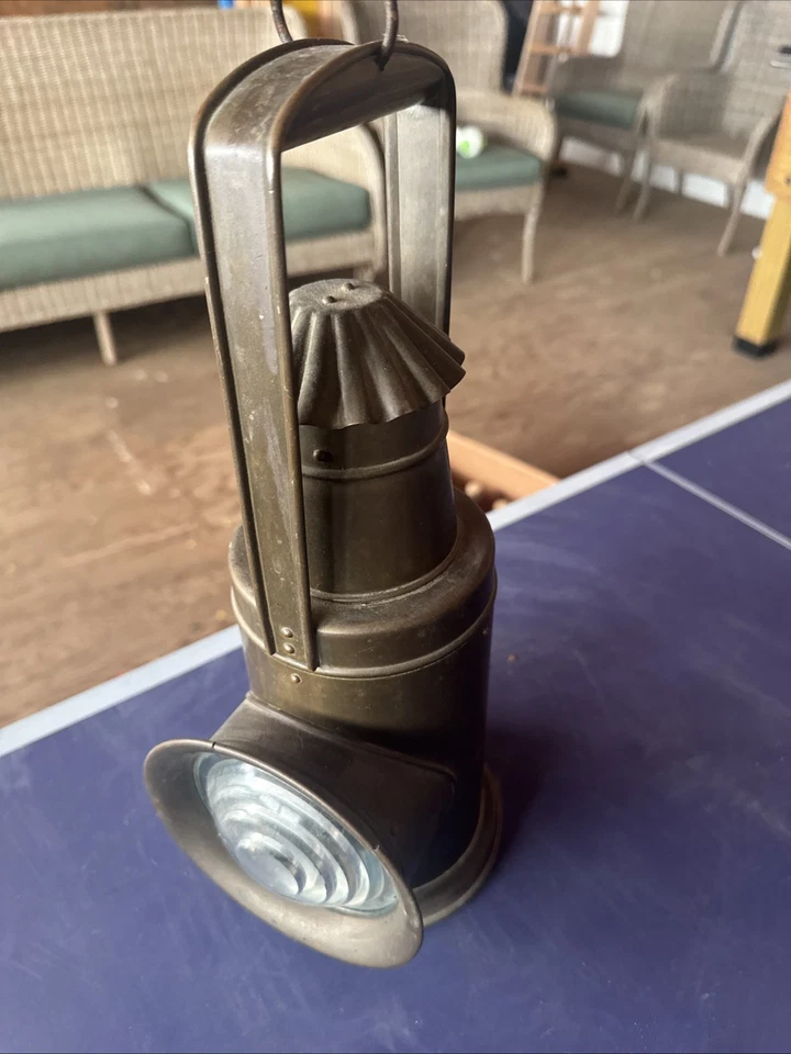 Antique Japanese Bullseye Railway Boat Lantern Police Signal Nippon Sento - Image 4 of 4