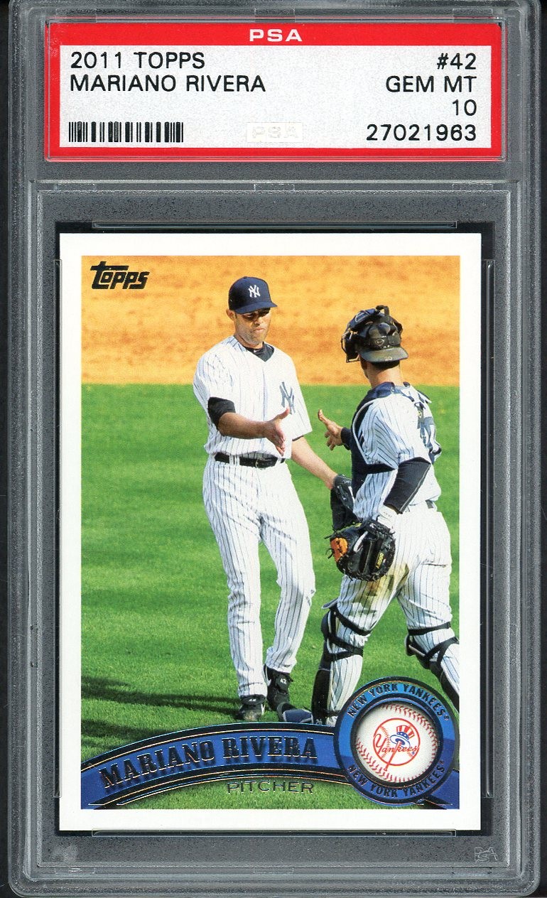 2011 TOPPS # 42 MARIANO RIVERA YANKEES PSA 10 GEM MINT 562490 (KYCARDS)