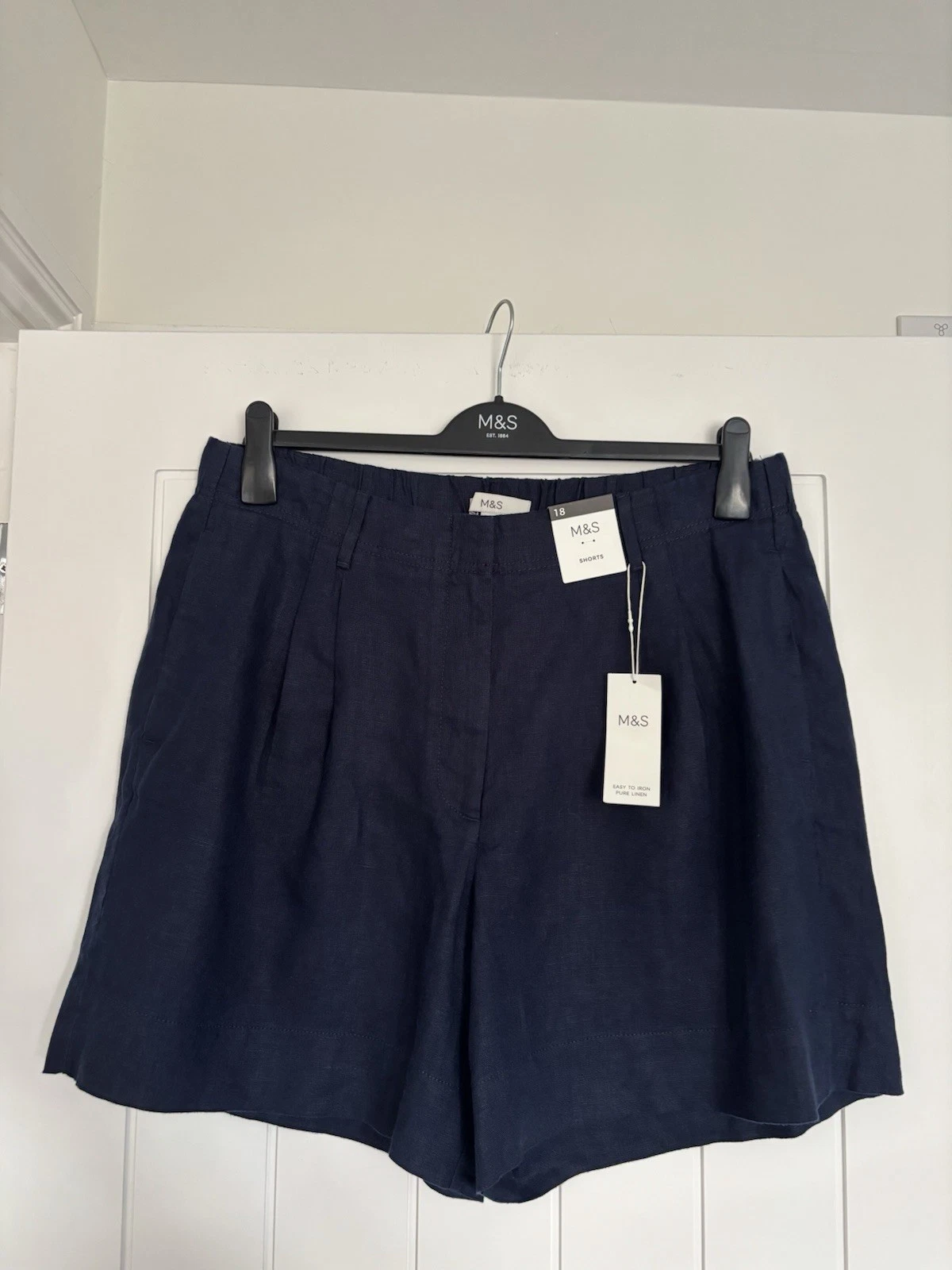 MARKS & SPENCER WOMENS NAVY BLUE PURE LINEN HIGH WAISTED SHORTS Size 18 Bnwt