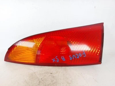 XS4113405 feu arrière gauche FORD FOCUS I 1° SERIE 1998 157945 - Photo 1/4