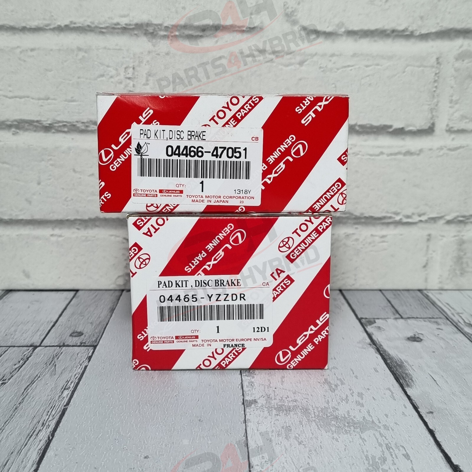 GENUINE TOYOTA PRIUS ALPHA FRONT & REAR BRAKE PADS JAPANESE IMPORT YZZDR & 47051