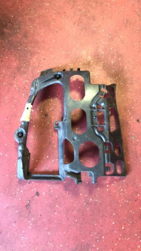 BMW 5 E60 E61 2008 Stoßstange Halterung vorne rechts 7178070