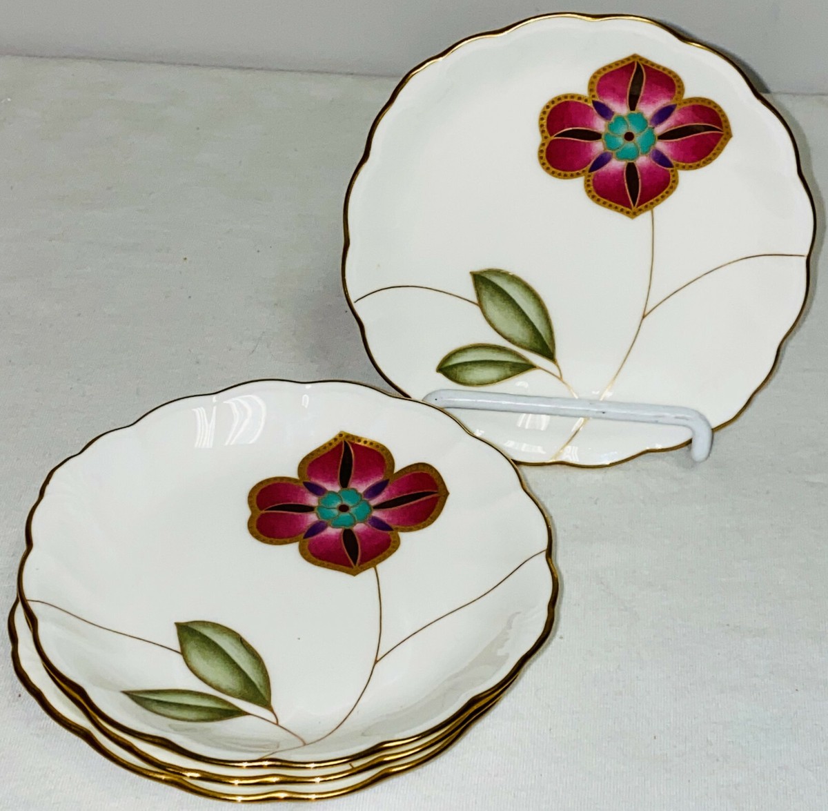 オールドノリタケ、里帰り品です。Old Noritake flower base オールドノリタケ、里帰り品です。Old Noritake flower base