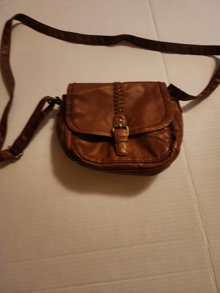 Cartera Mossimo Supply Co Foto 2 de 4