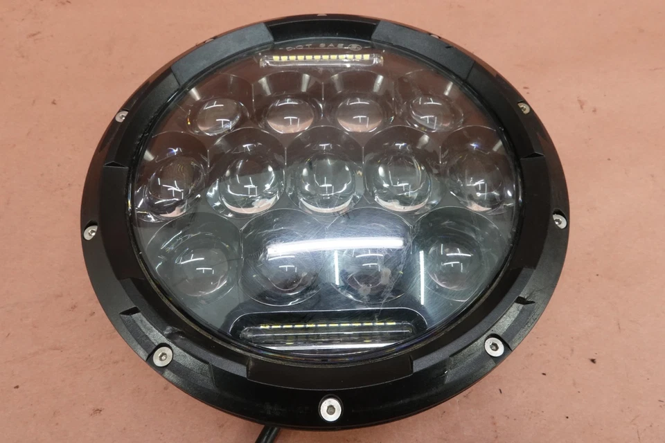 Faro LED Street Glide 2014-2018 Harley Davidson FLHXS Foto 2 de 4