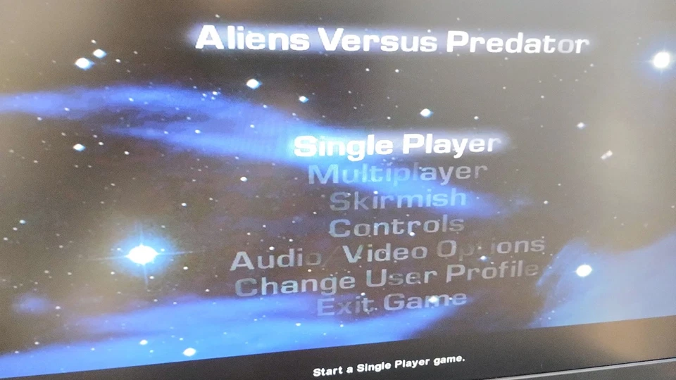 Aliens Versus Predator Retro PC Game Disc by Rebellion & Fox [Tested] Sci-Fi - Image 3 of 4