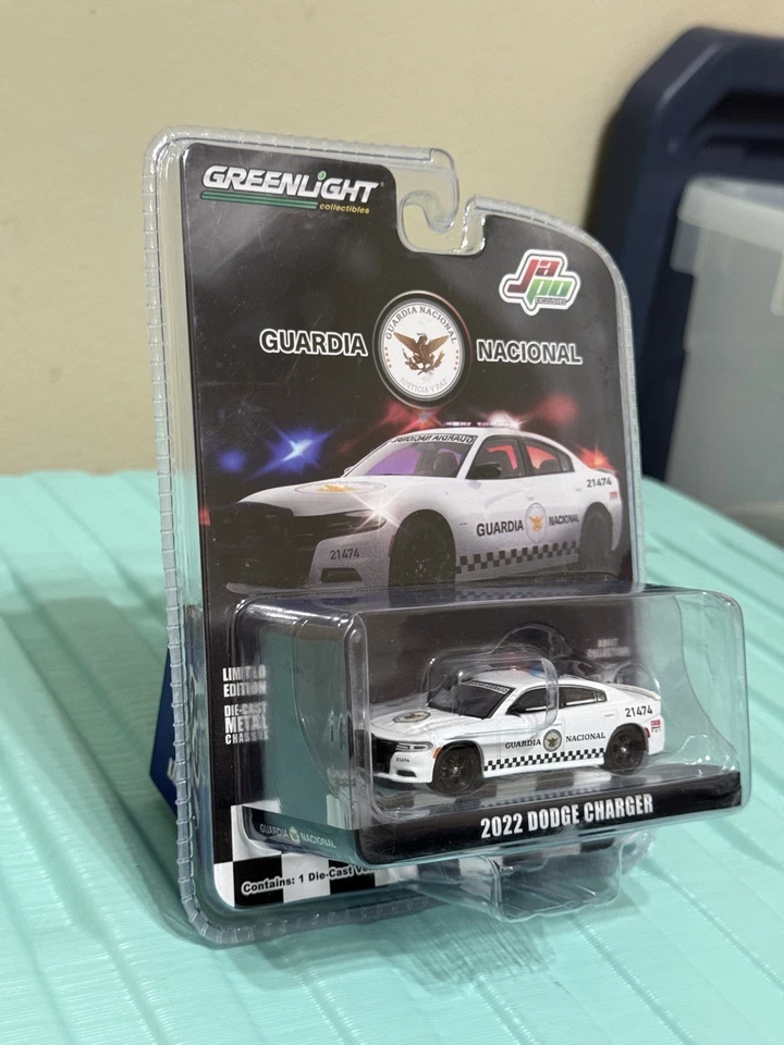 Cargador Dodge Exclusivo Greenlight Guardia Nacional 2022 JaPo (1º. Edición) Foto 2 de 4