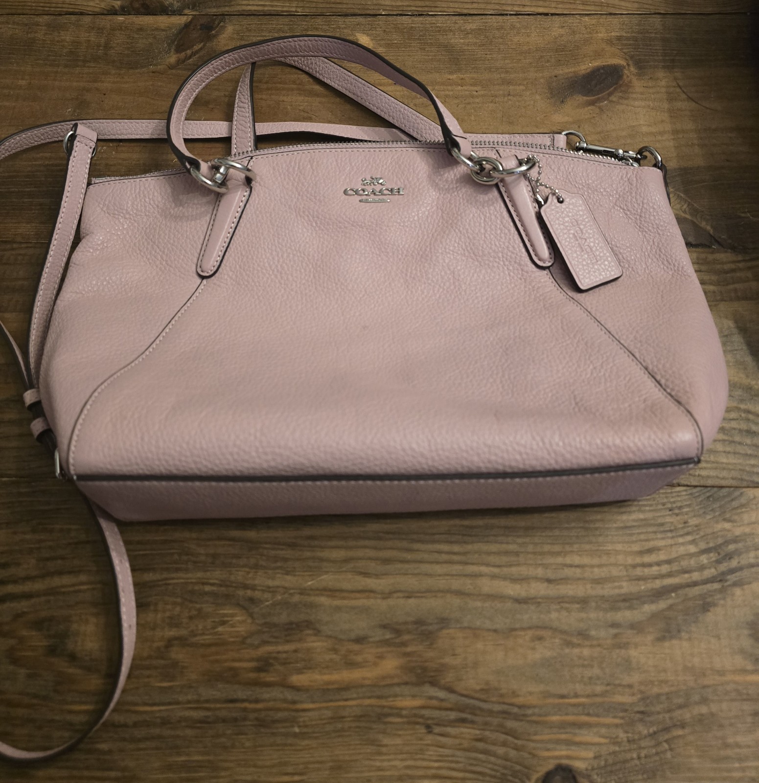 COACH Small F28993 Pebble Leather Hand Bag Purse Light Pink Nice image 2