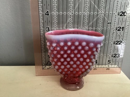 VTG FENTON SM FAN VASE OPALESCENT CRANBERRY & WHITE TRIM 1940’S (see photos)