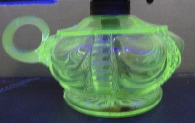 Antique Coolidge Drape Finger Oil Lamp ~ Manganese Glass ~ Complete Burner Wick