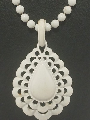 OOPS A DAISY white enamel ball bead chain open work teardrop pendant necklace