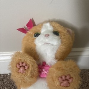 Retired 2002 Tiger Electronics FurReal Friends Orange White Persian Cat WORKS!