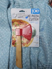 J O I E Pizza Cutter