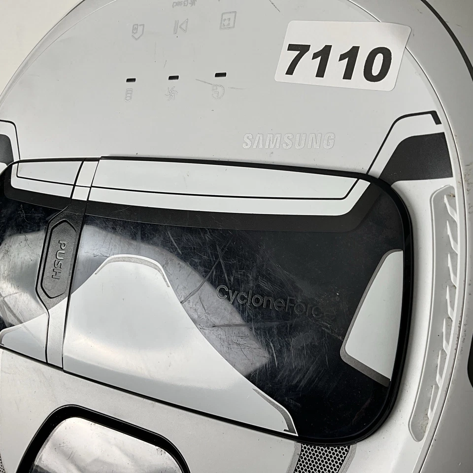 USED Samsung POWERbot VR7000 Disney Star Wars Stormtrooper Vacuum Cleaner - Image 2 of 4