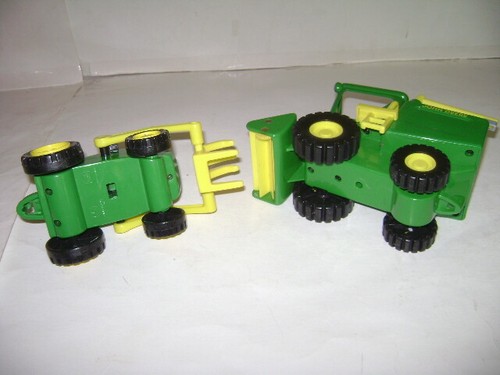 LEARNING CURVE JOHN DEERE LITTLE PEOPLE FARMER HAY TRACTOR COMBINE LOT of 2 - Picture 6 of 6