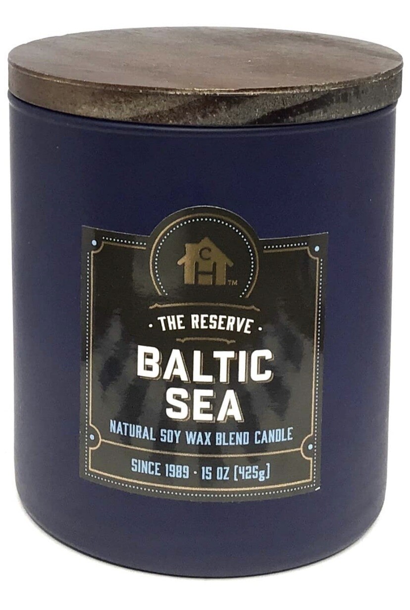 The Reserve Candle Baltic Sea Wooden Wick, Crackles As It Burns, NEW