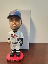 MINNESOTA TWINS RICK AGUILERA SEASON TICKET RED BASE BOBBLEHEAD w/box